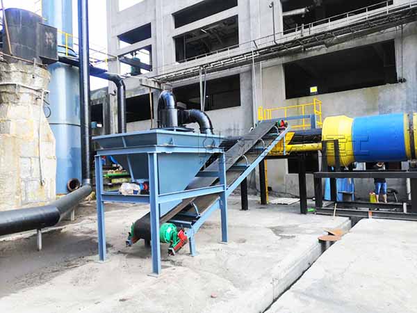 發往湖北1.2&times;10米的化工污泥烘干機現場